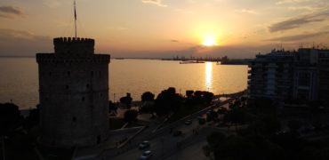 ΕΝΟΙΚΙΑΖΕΤΑΙ ΓΚΑΡΣΟΝΙΕΡΑ ΜΠΟΤΣΑΡΗ